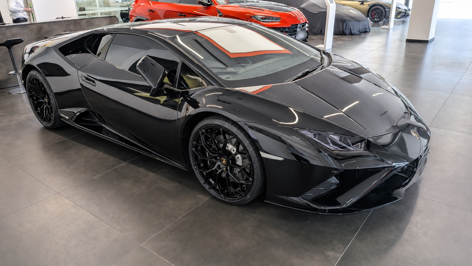 2023 Lamborghini Huracán EVO RWD